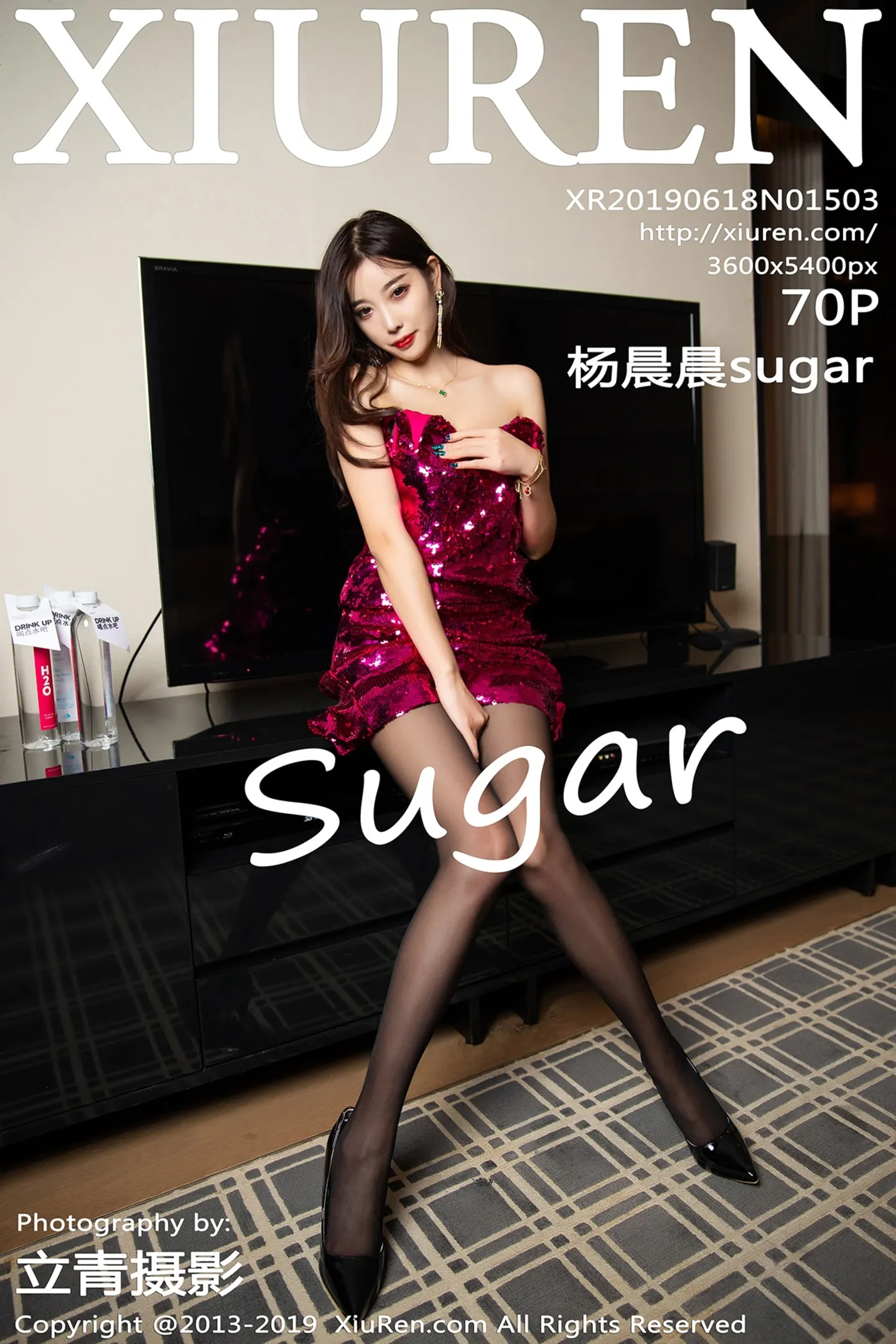 [XiuRen秀人网]No.1503_女神杨晨晨sugar酒红色吊带连身裙配黑丝裤袜极致诱惑写真70P-秀人网 - XiuRen.Pro
